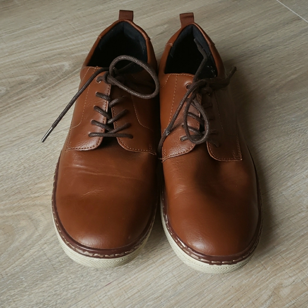 Men's shoes